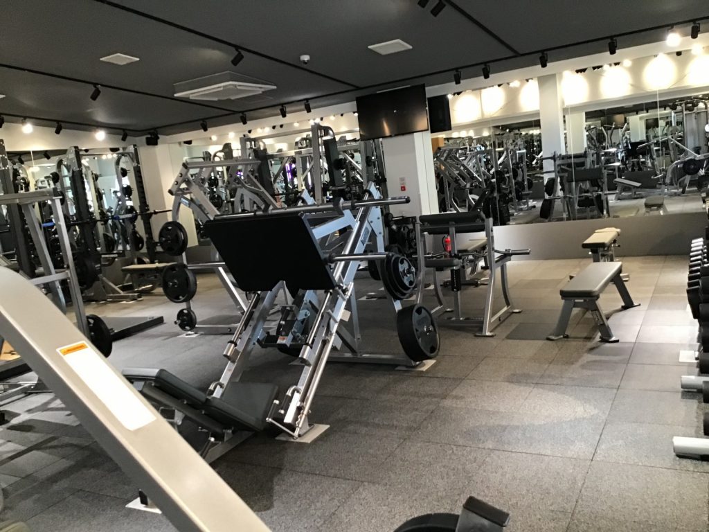 エニタイムフィットネス 和歌山岩出店:フリーウエイトエリア(2F)