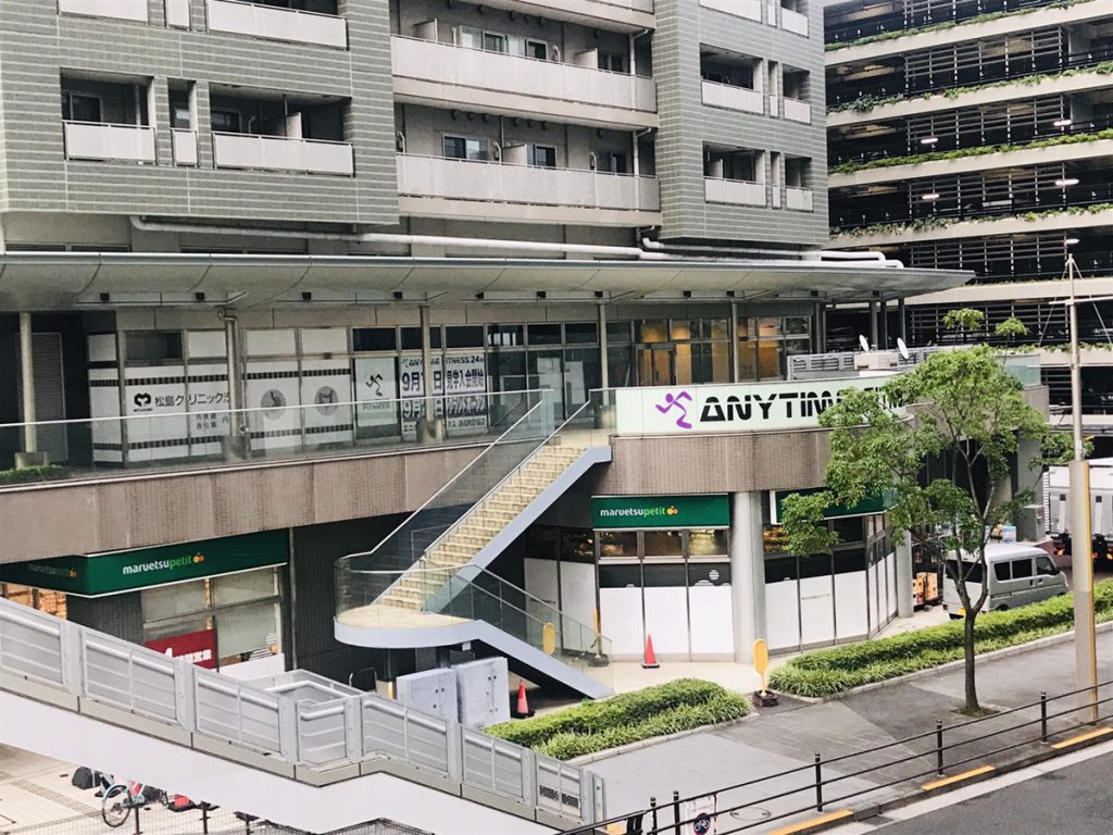 エニタイムフィットネス 浜松町汐留店：外観②
