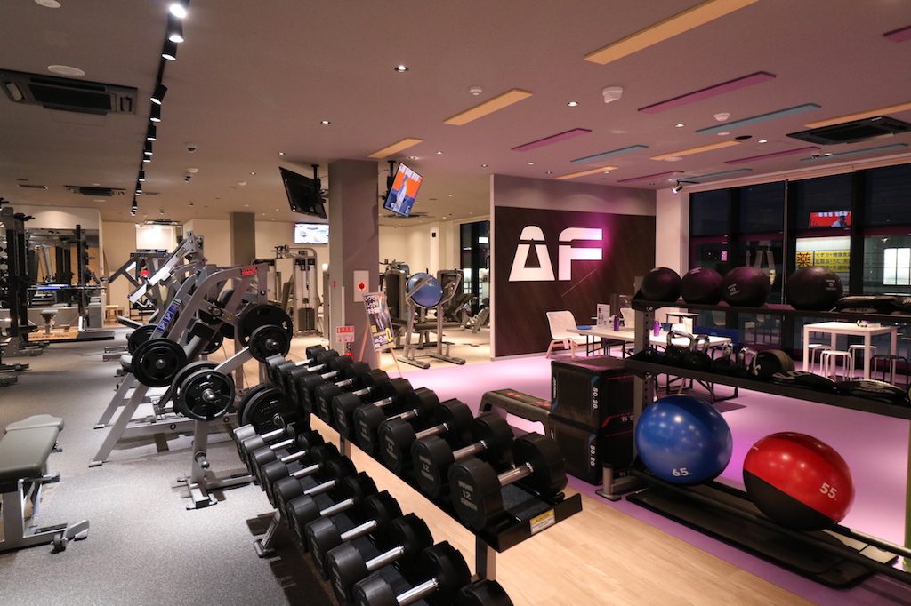 エニタイムフィットネス 鏡原店：館内全体