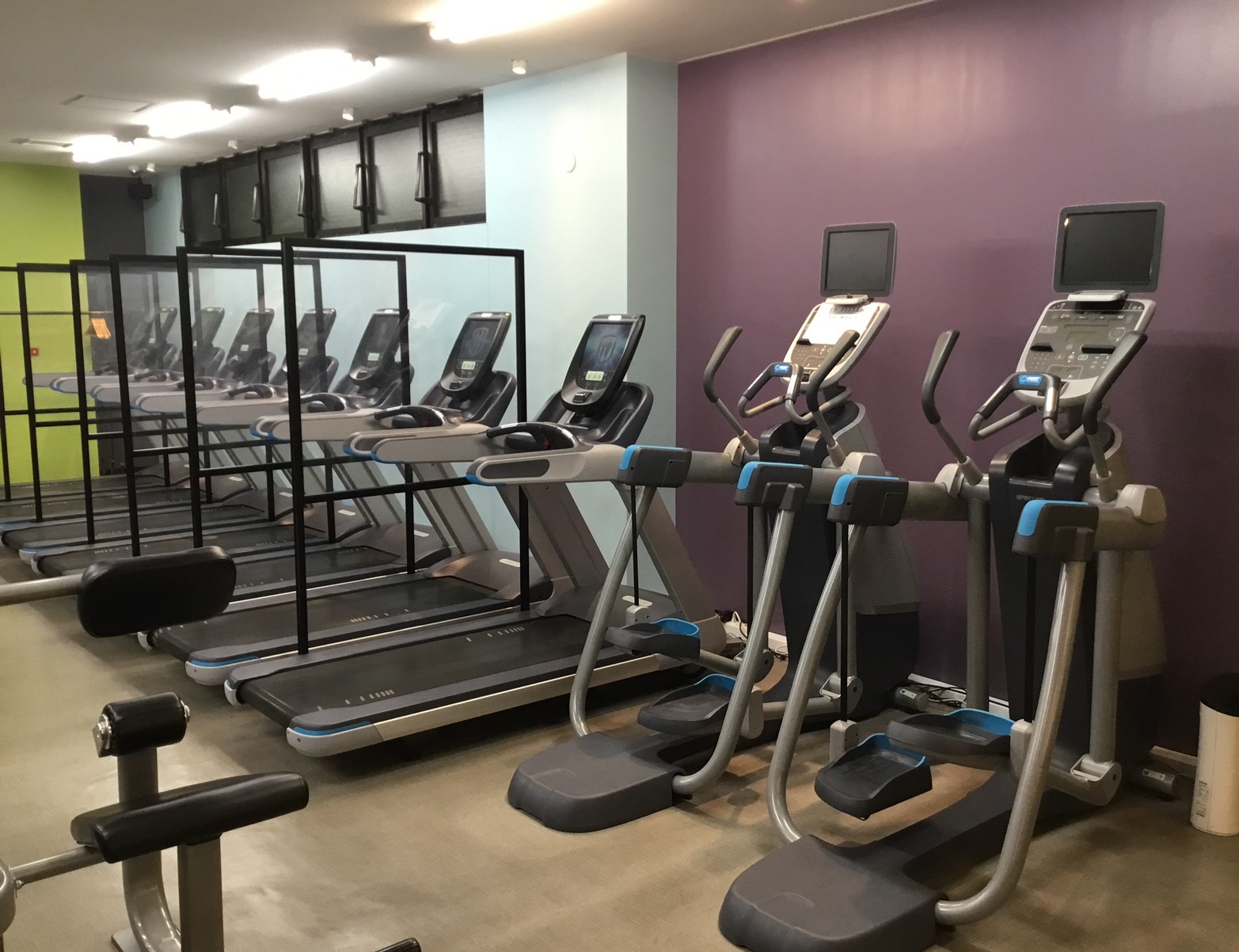 国分寺店 24時間営業のフィットネス ジム エニタイムフィットネス 国分寺市