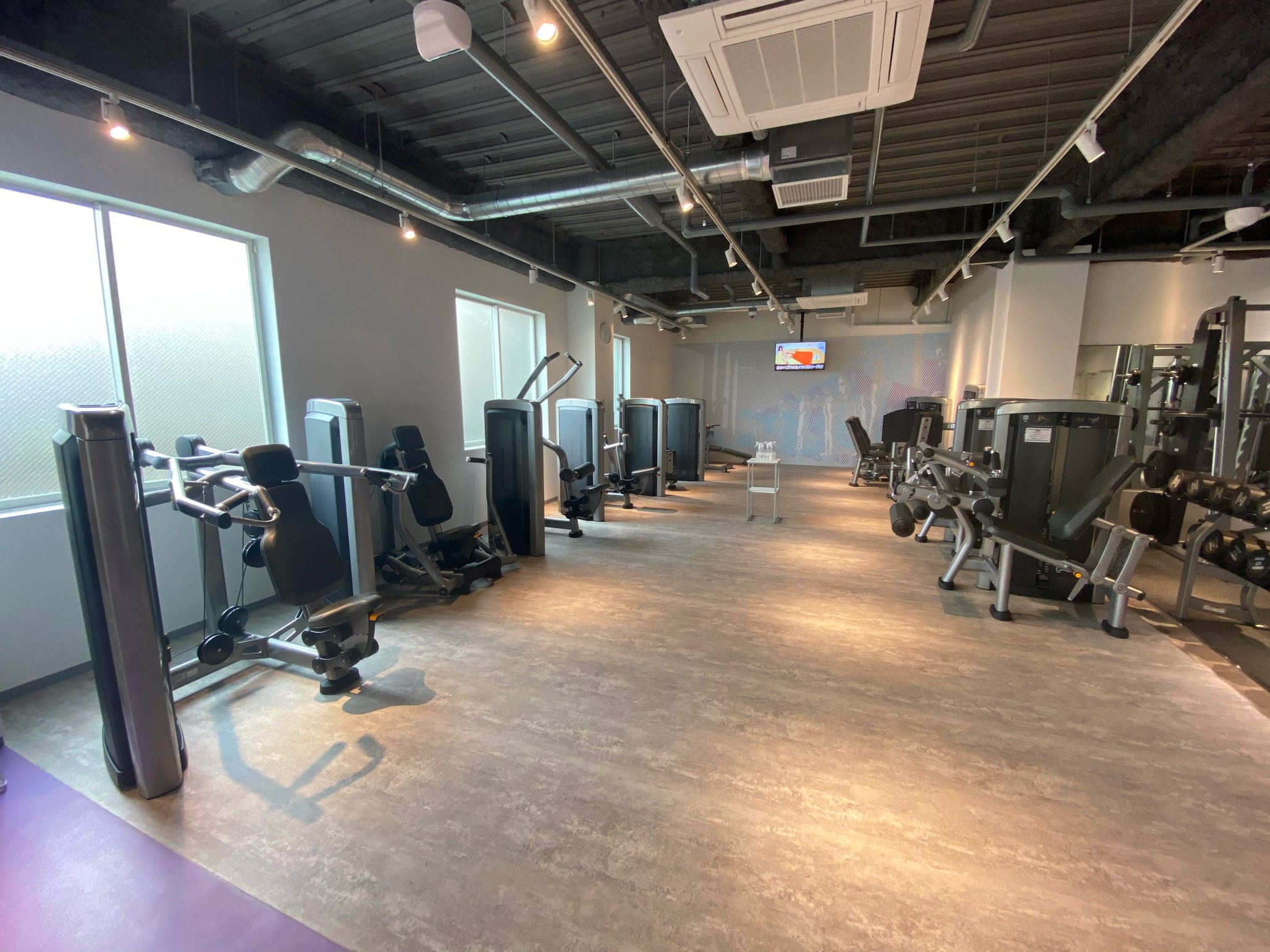 寝屋川楠根北町店 24時間営業のフィットネス ジム エニタイムフィットネス 寝屋川市