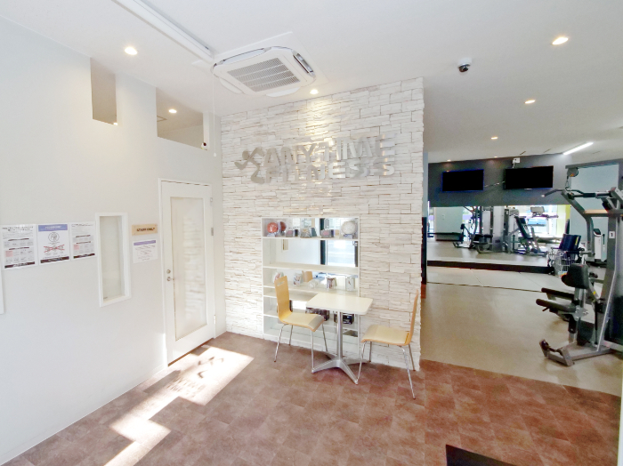 エニタイムフィットネス 金山店の公式店舗写真