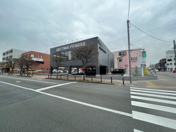 エニタイムフィットネス 河辺店の公式店舗写真