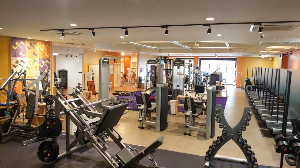 エニタイムフィットネス 金沢有松店の公式店舗写真