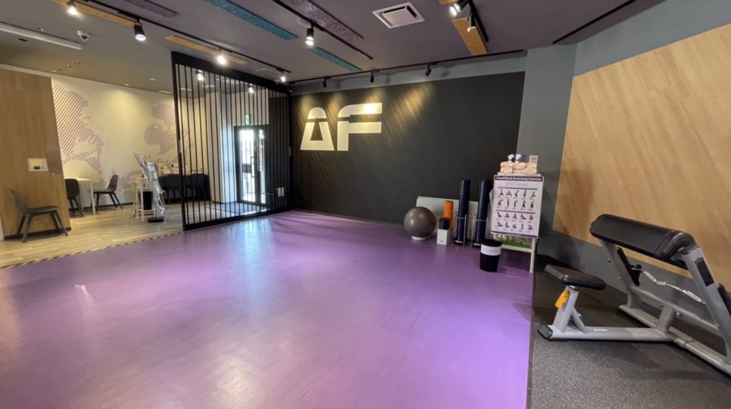 座間店 店舗写真 3