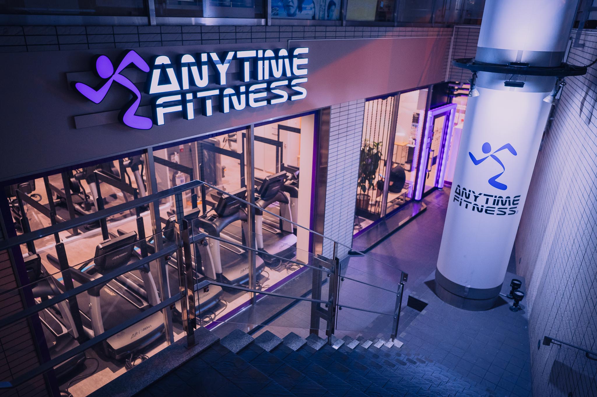 横浜ポートサイド店