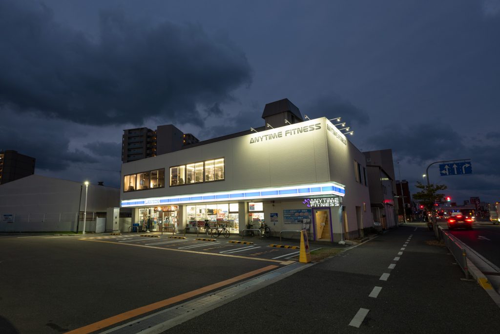 エニタイムフィットネス 堺鉄砲町店：外観