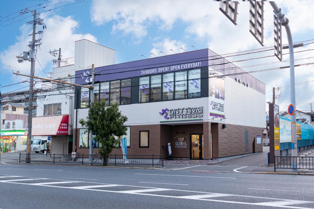 エニタイムフィットネス 堺東店の店舗写真