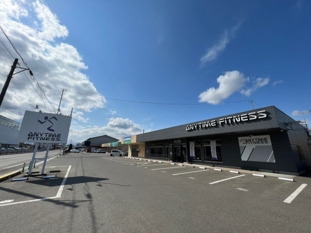 エニタイムフィットネス 伊達店:店舗外観