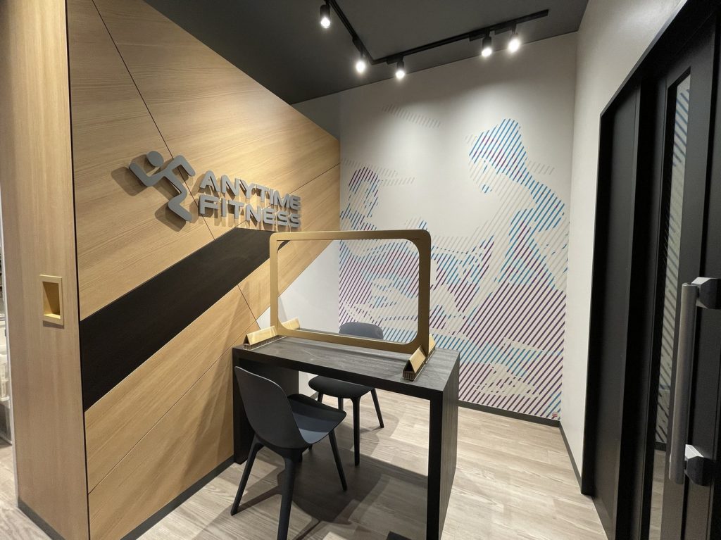 エニタイムフィットネス 船橋法典店:ゲストロビー