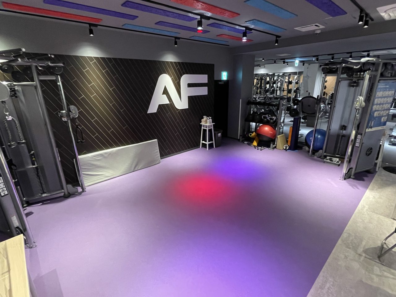 エニタイムフィットネス 登戸駅前店：ファンクショナルエリア