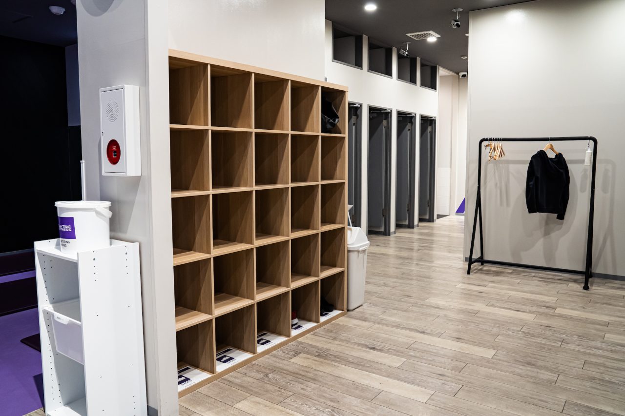 エニタイムフィットネス 奈良橿原店:荷物置き場