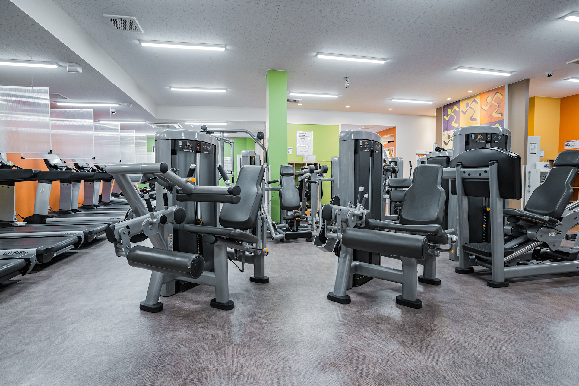 Anytime　完売 住道店｜24時間営業のフィットネス ジム｜エニタイムフィットネス・大東市