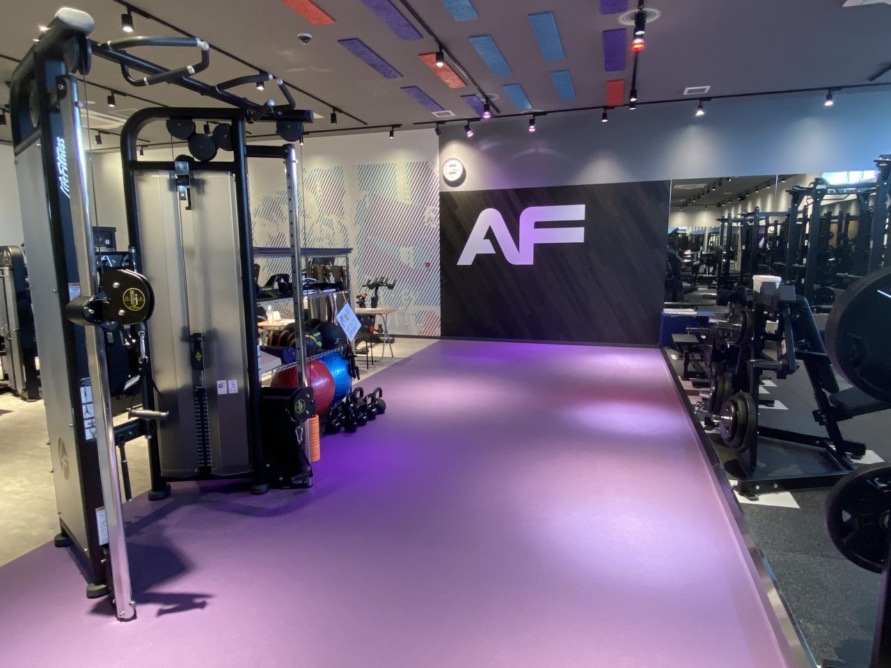 エニタイムフィットネス 若草台店：ファンクショナルエリア