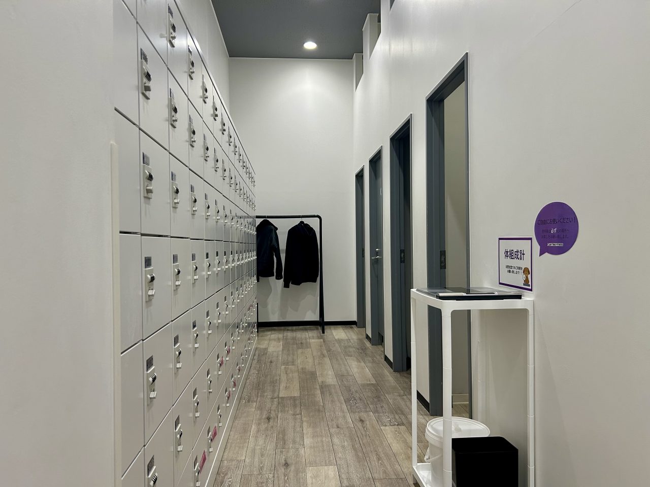 エニタイムフィットネス アクロスプラザ市原更級店：メンバーロビー
