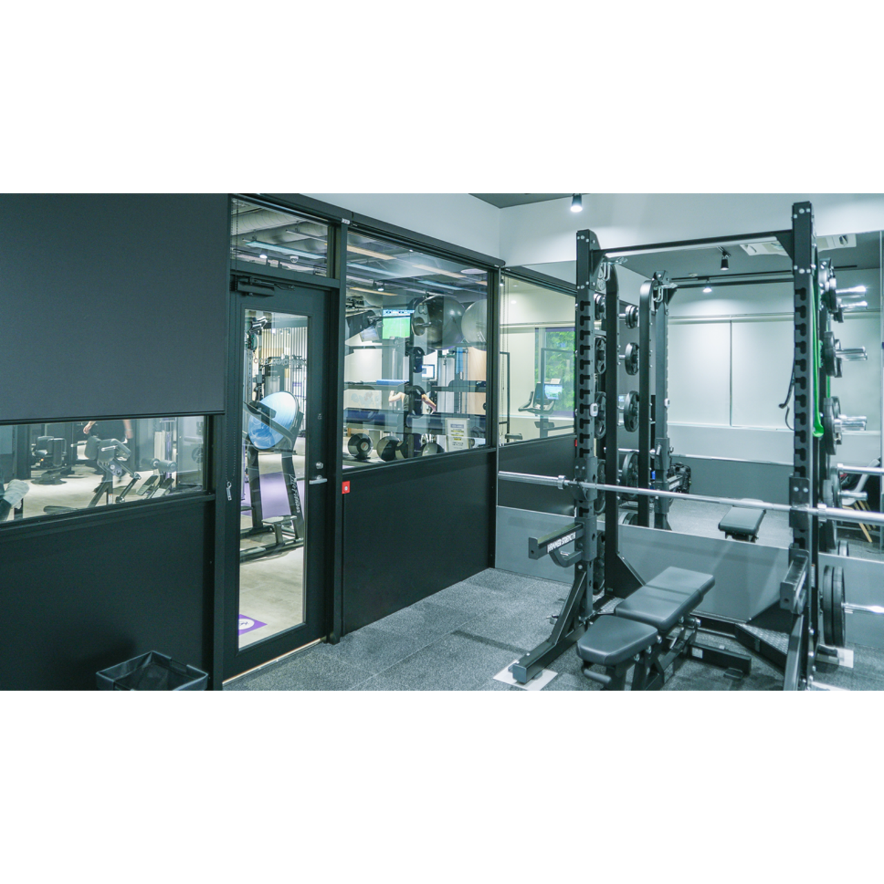 エニタイムフィットネス