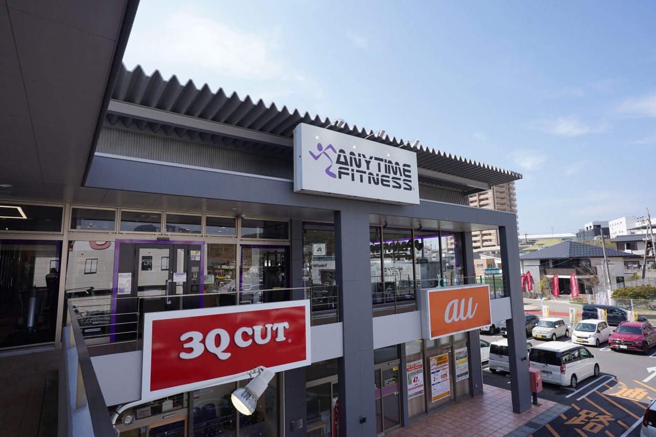 エニタイムフィットネス コスパ新下関店の店舗写真