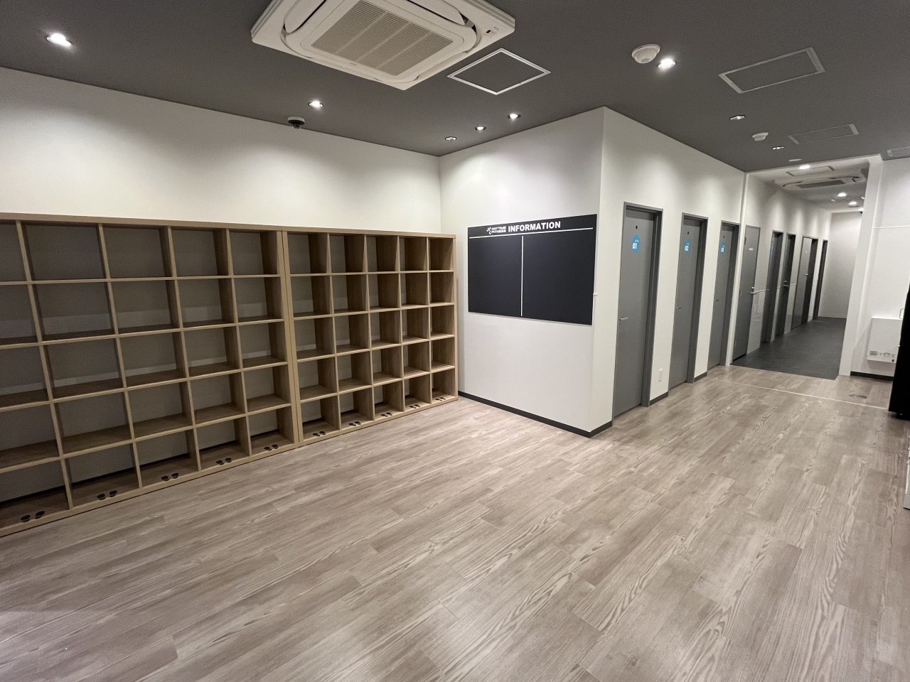 エニタイムフィットネス 千葉公園店の公式店舗写真