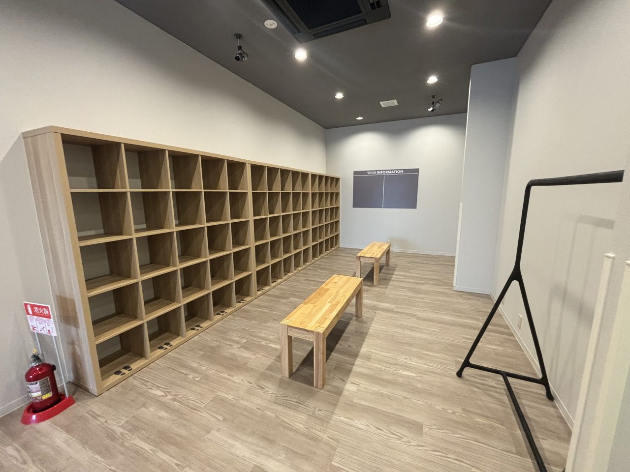 エニタイムフィットネス 栃木店:ゲストロビー