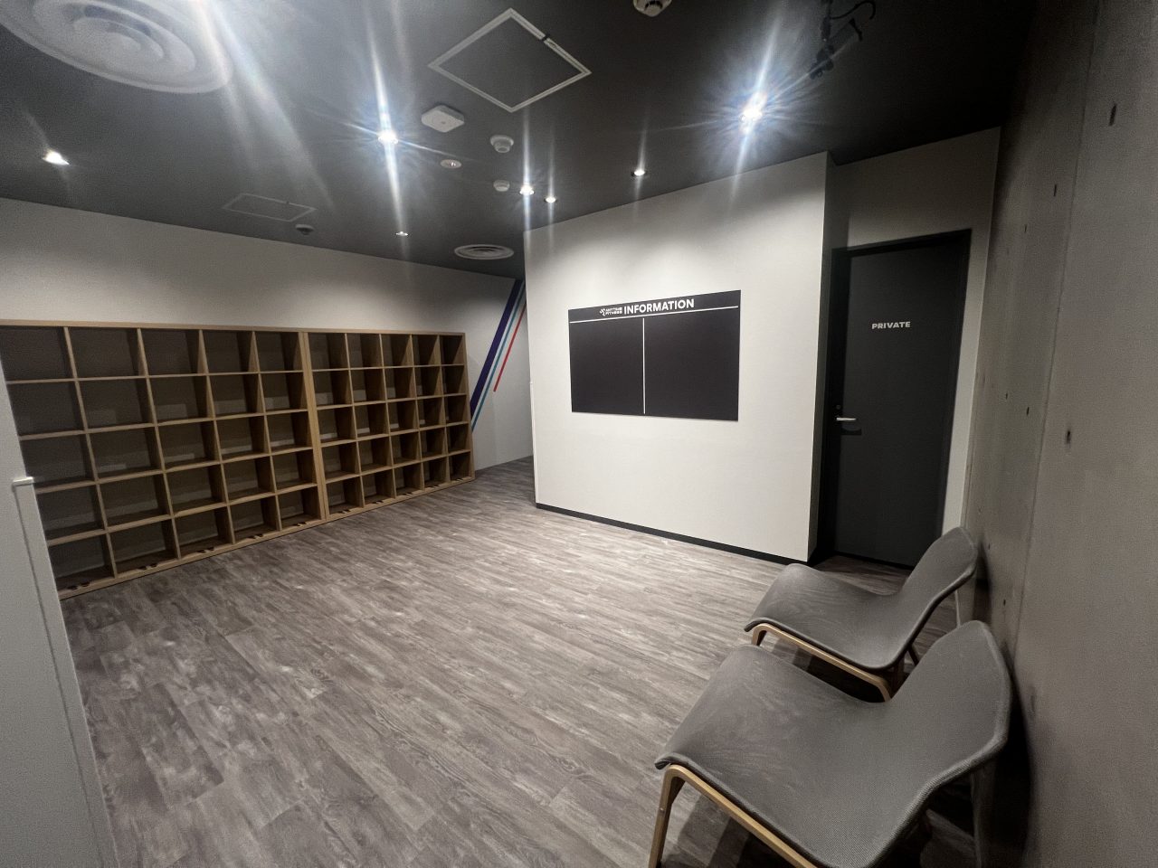 エニタイムフィットネス 東京理科大学野田キャンパス店:メンバーロビー