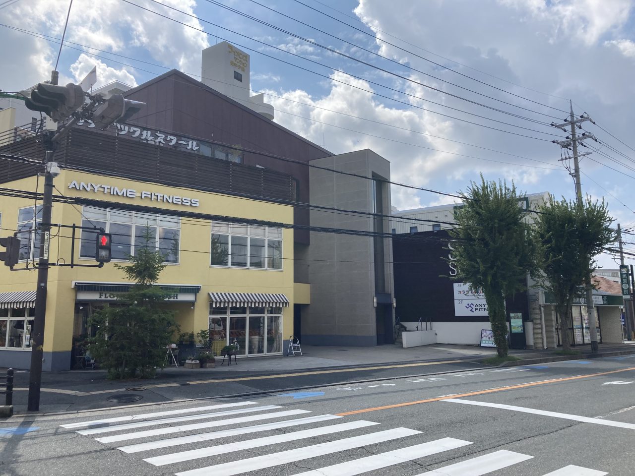 エニタイムフィットネス 豊中少路店の店舗写真