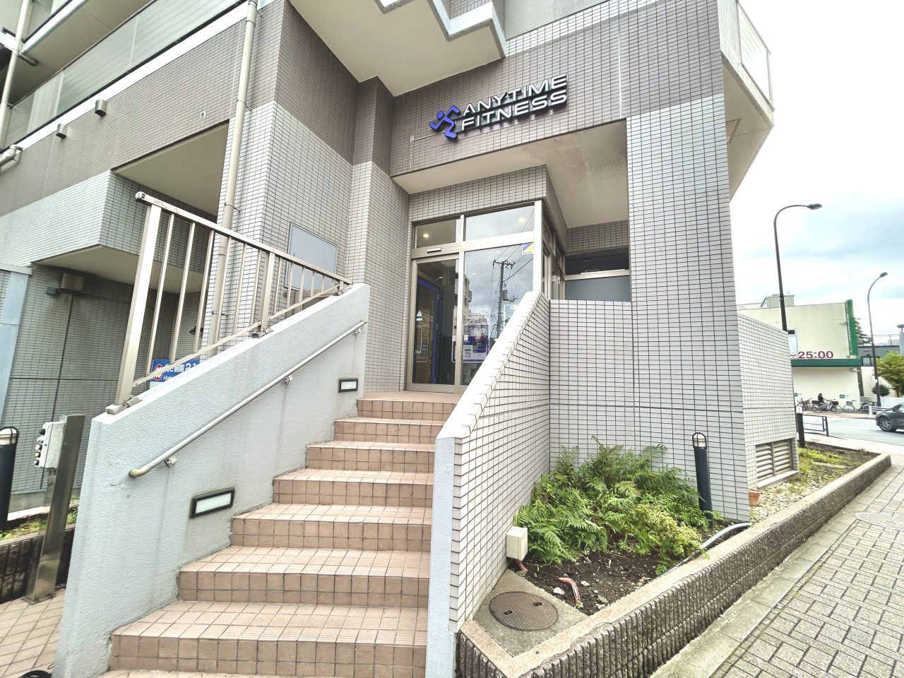 エニタイムフィットネス 新江古田店の店舗写真