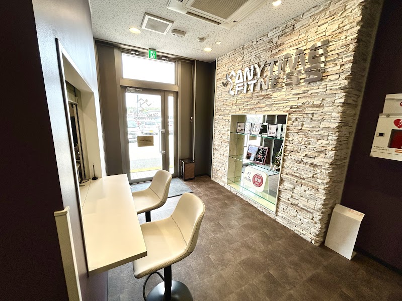 エニタイムフィットネス 長崎大村店：ゲストロビー