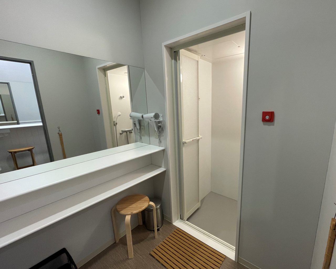 エニタイムフィットネス 利府店:個室シャワールーム24H利用可(男女別)