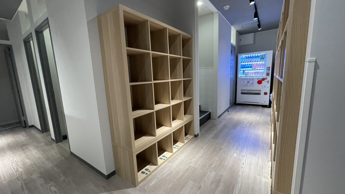 エニタイムフィットネス 大井町店：メンバーロビー