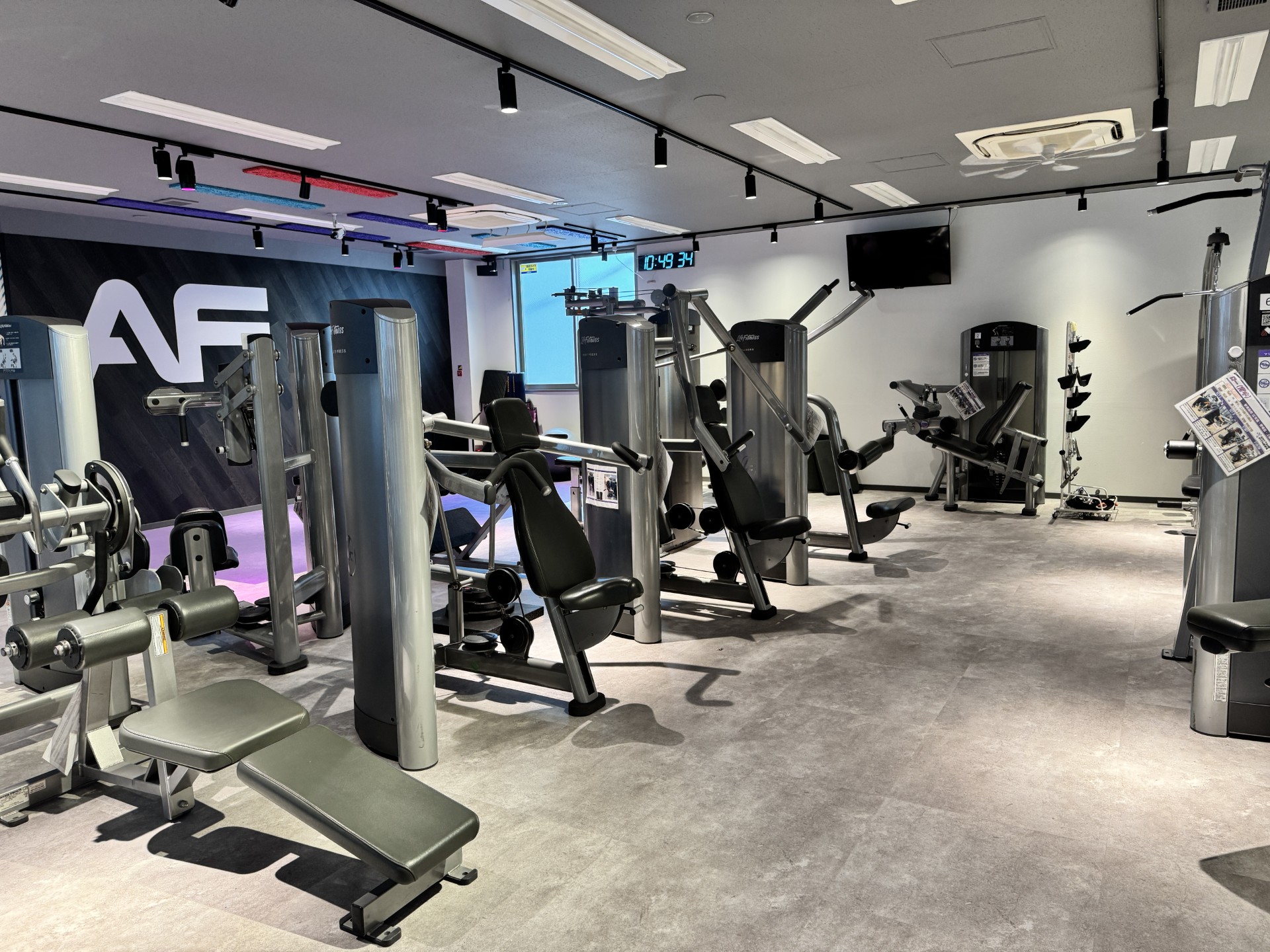 堺筋本町店｜24時間営業のフィットネス ジム｜エニタイムフィットネス