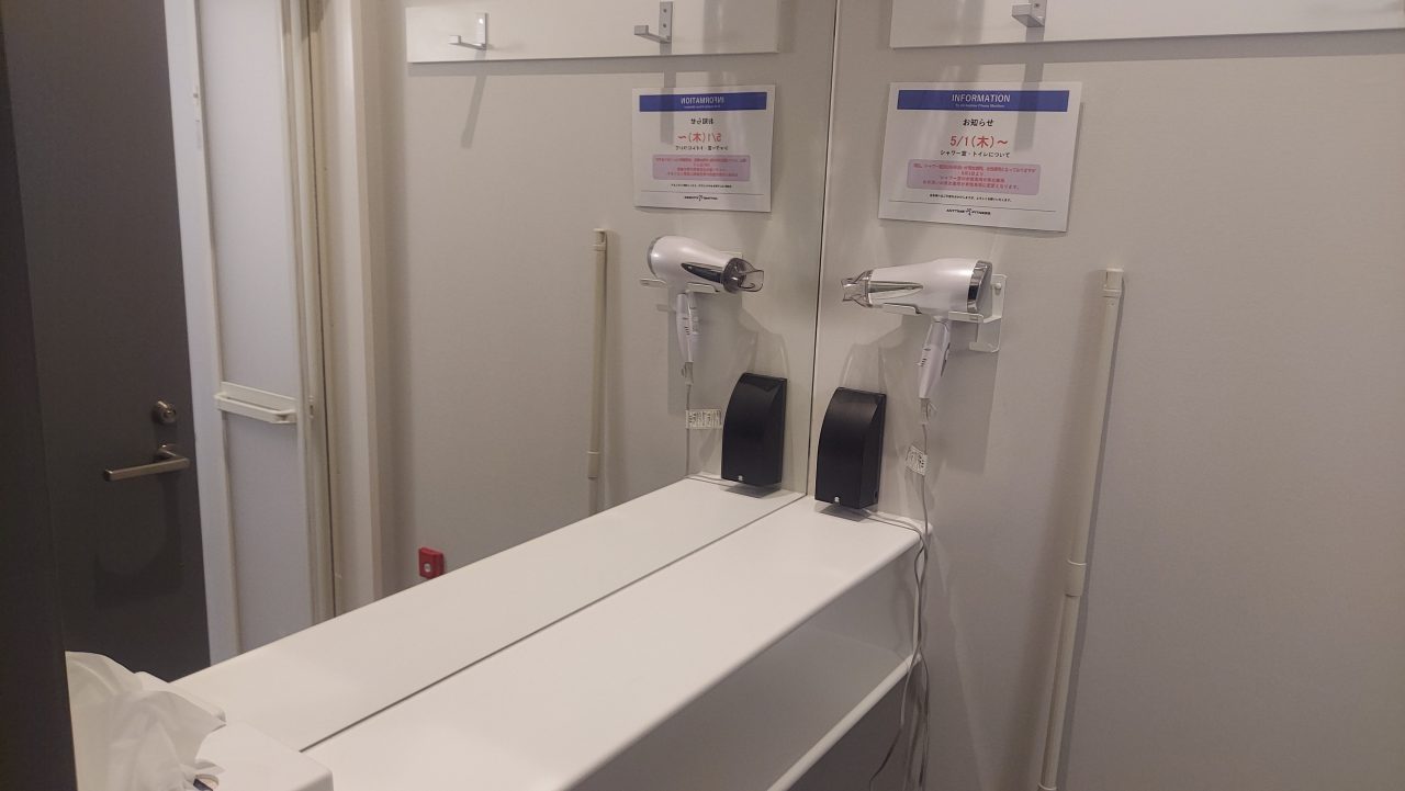 エニタイムフィットネス 十条駅前店：シャワールーム