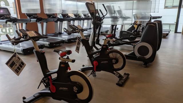 エニタイムフィットネス 広島廿日市店の公式店舗写真