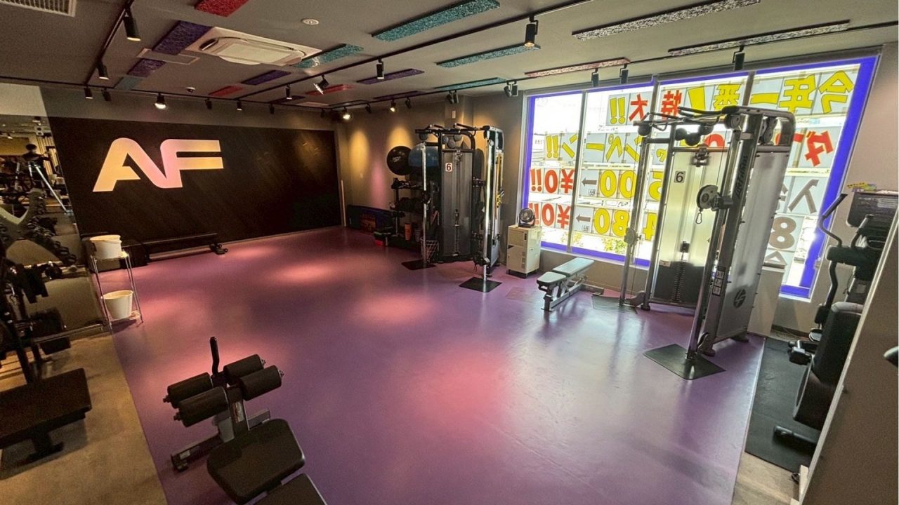 エニタイムフィットネス 高槻高西店の公式店舗写真