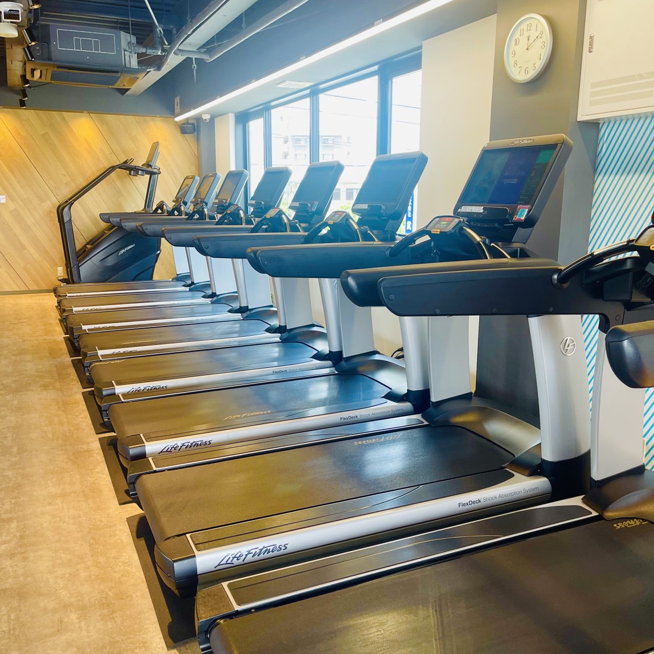 エニタイムフィットネス