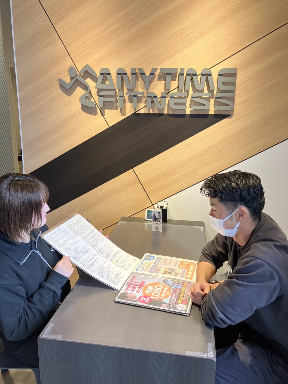 エニタイムフィットネス 彦根店：エントランス