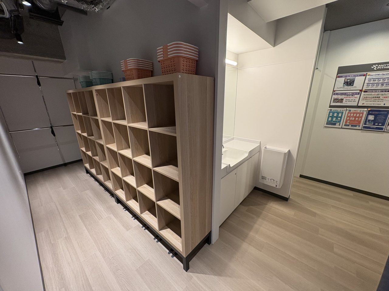 エニタイムフィットネス 用賀店の公式店舗写真