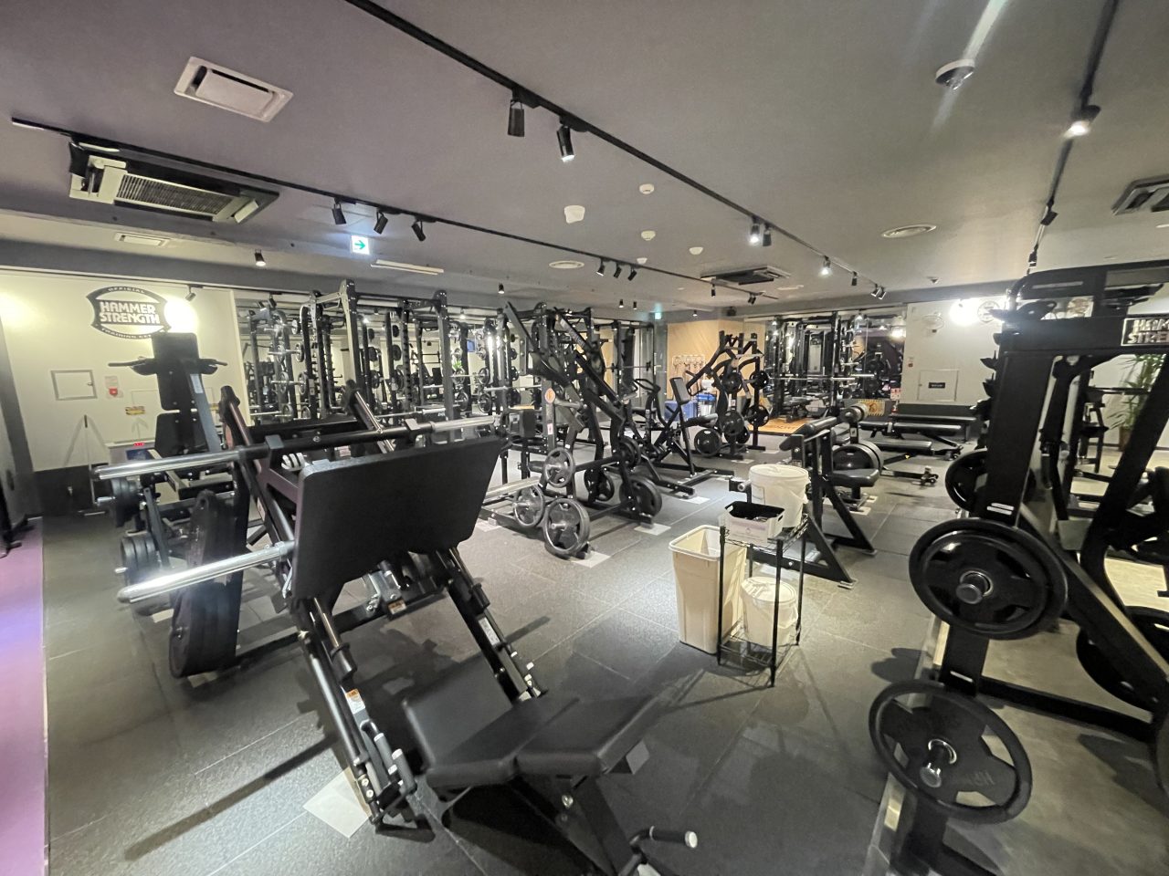 エニタイムフィットネス たまプラーザ店の公式店舗写真