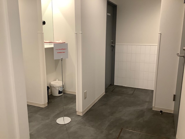 エニタイムフィットネス 方南町店：水回り（女性専用エリアあります）