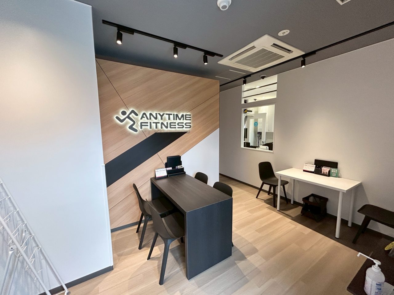 エニタイムフィットネス 新柴又店の店舗写真