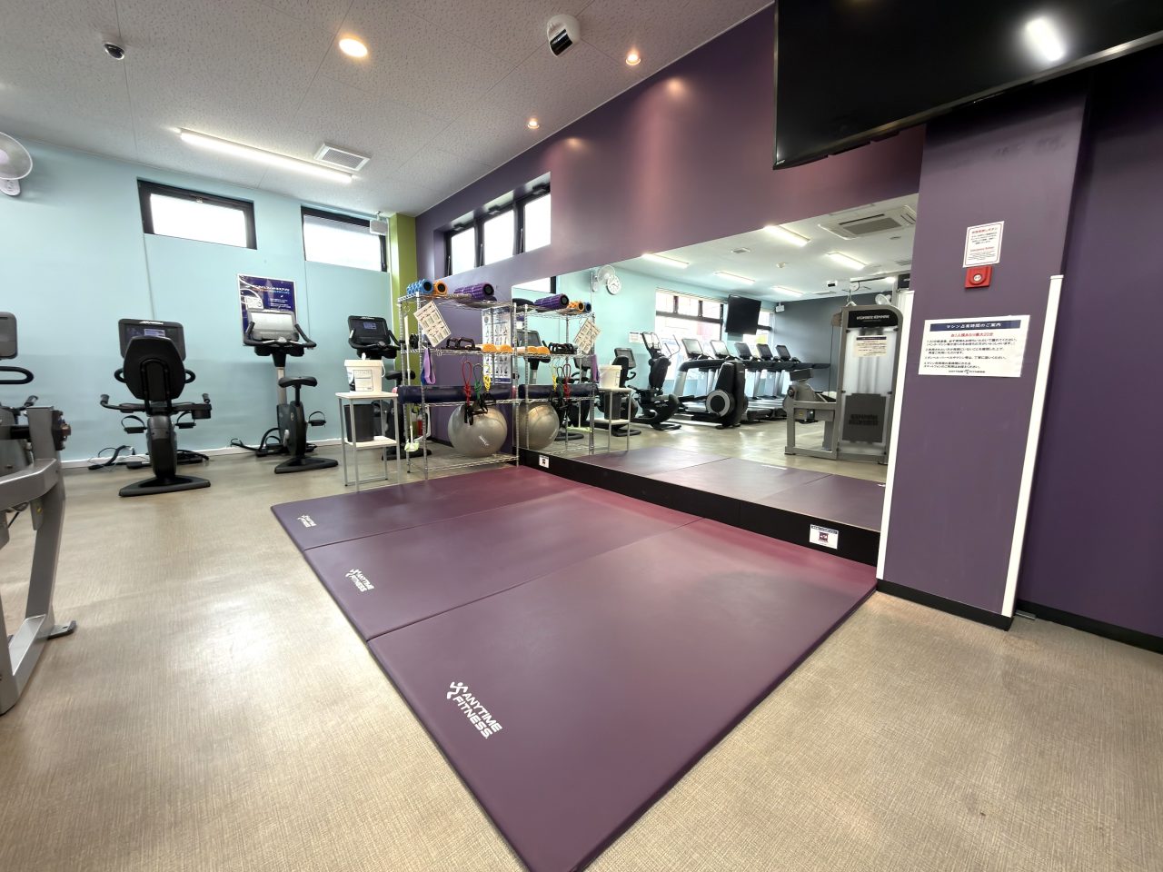 エニタイムフィットネス くりえいと宗像店:ストレッチエリア