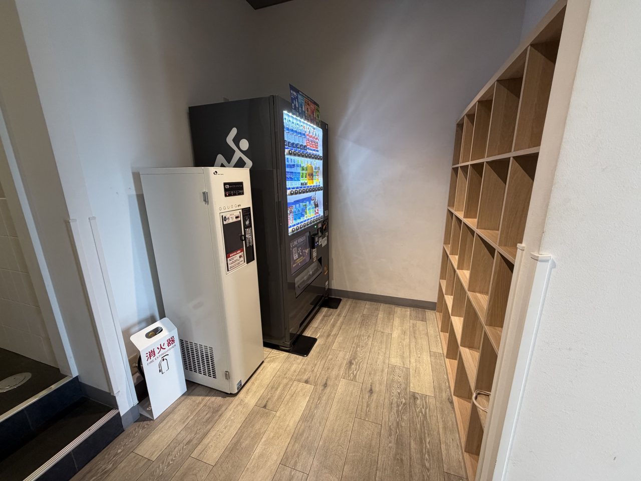 エニタイムフィットネス 大津堅田店:ゲストロビー
