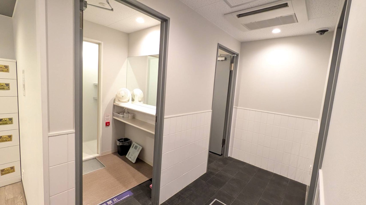 エニタイムフィットネス 一橋学園店：シャワールーム